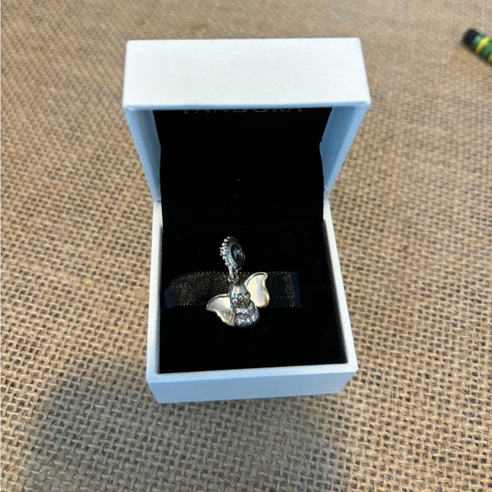 Dumbo pandora charm
